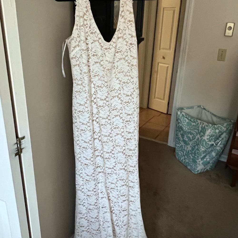 Long lace dress